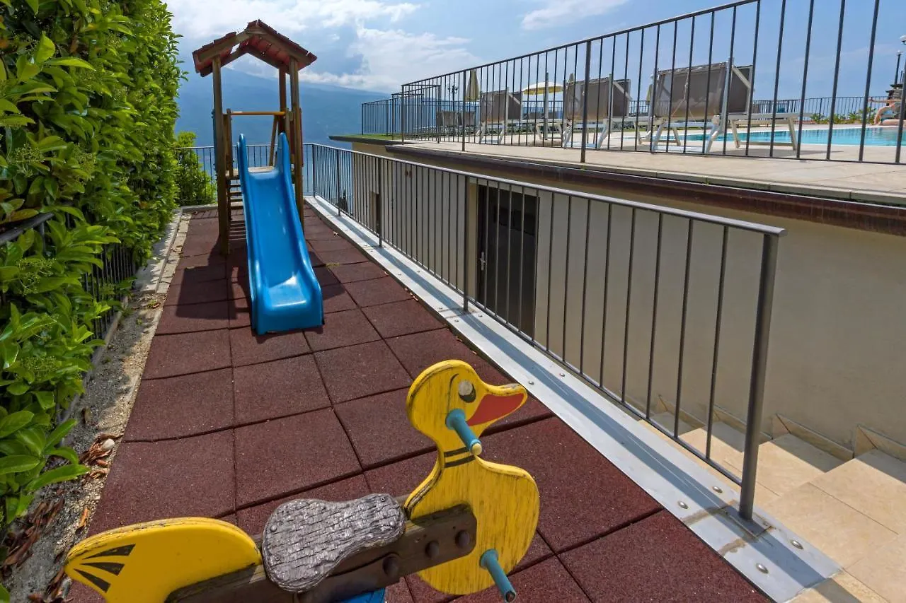 ** Aparthotel Residence Ruculi Tignale Italy