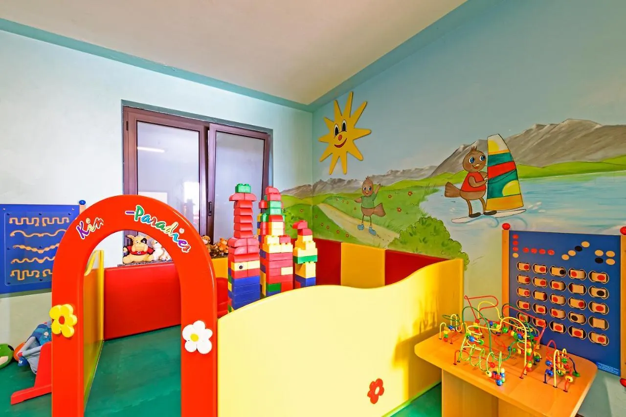 Residence Ruculi Tignale 2*,